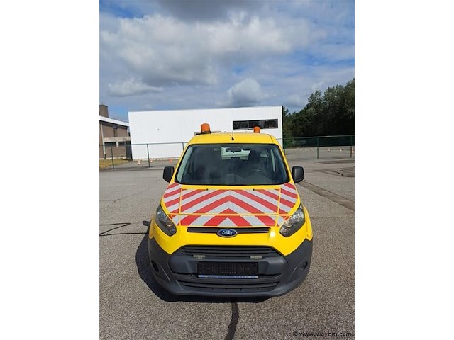 Personenauto - afbeelding 3 van  9