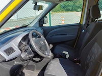 Personenauto - afbeelding 7 van  8