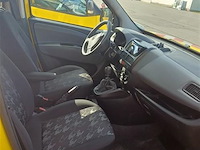 Personenauto - afbeelding 5 van  7