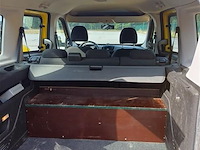 Personenauto - afbeelding 7 van  7
