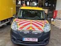 Personenauto - afbeelding 2 van  4