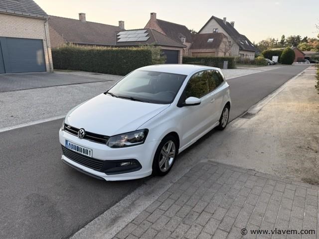 Personenauto - afbeelding 1 van  7
