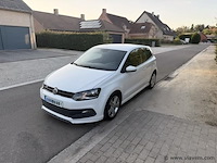 Personenauto - afbeelding 1 van  7