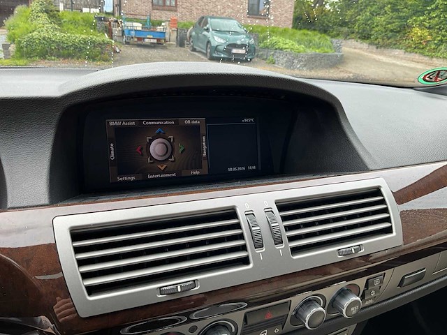 Personenauto - afbeelding 21 van  33