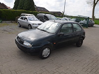 Personenwagen ford fiesta, chassisnummer: wf0bxxgajbva29125, bouwjaar: 29/10/1997 met inschrijvingsbewijs, gelijkvormigheidsattest, schouwingsbewijs (verlopen), 1 sleutel