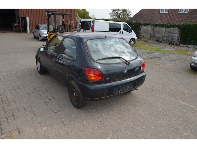 Personenwagen ford fiesta, chassisnummer: wf0bxxgajbva29125, bouwjaar: 29/10/1997 met inschrijvingsbewijs, gelijkvormigheidsattest, schouwingsbewijs (verlopen), 1 sleutel - afbeelding 24 van  30