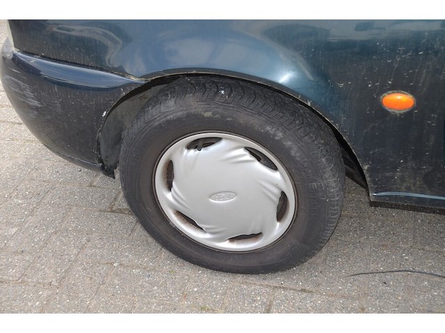 Personenwagen ford fiesta, chassisnummer: wf0bxxgajbva29125, bouwjaar: 29/10/1997 met inschrijvingsbewijs, gelijkvormigheidsattest, schouwingsbewijs (verlopen), 1 sleutel - afbeelding 25 van  30