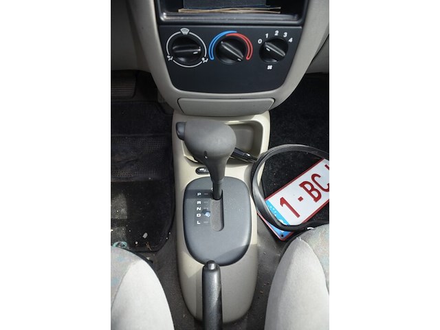 Personenwagen ford fiesta, chassisnummer: wf0bxxgajbva29125, bouwjaar: 29/10/1997 met inschrijvingsbewijs, gelijkvormigheidsattest, schouwingsbewijs (verlopen), 1 sleutel - afbeelding 29 van  30