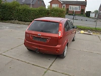 Personenwagen ford fiesta, type jd3, variant a9ja1, versie 5bdbkb, chassisnummer wf0dxxgajd6g67119, bouwjaar 12-12-2006 (2 sleutels, boorddocumanten: gelijkvormigheidsattest) (voertuig rijdt) - afbeelding 26 van  35