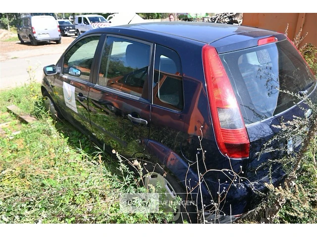 Personenwagen ford fiesta - afbeelding 2 van  15