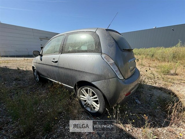 Personenwagen lancia - afbeelding 16 van  25