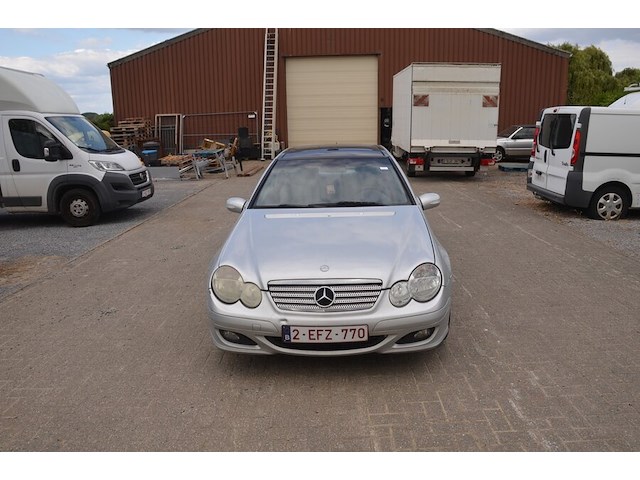 Personenwagen mercedes c180, type 203cl, variant r846k0, versie lhaaa402, ch.nr. wdb2037461a65287, bouwjaar 03-05-2004 (sleutel, alle boorddocumenten) (1) - afbeelding 4 van  40