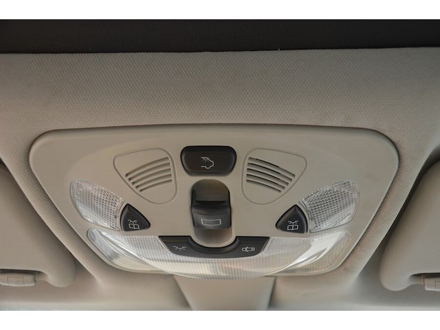 Personenwagen mercedes c180, type 203cl, variant r846k0, versie lhaaa402, ch.nr. wdb2037461a65287, bouwjaar 03-05-2004 (sleutel, alle boorddocumenten) (1) - afbeelding 13 van  40