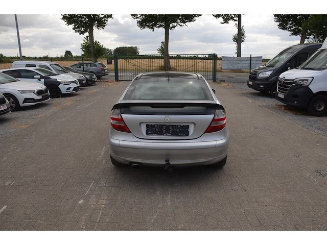 Personenwagen mercedes c180, type 203cl, variant r846k0, versie lhaaa402, ch.nr. wdb2037461a65287, bouwjaar 03-05-2004 (sleutel, alle boorddocumenten) (1) - afbeelding 33 van  40