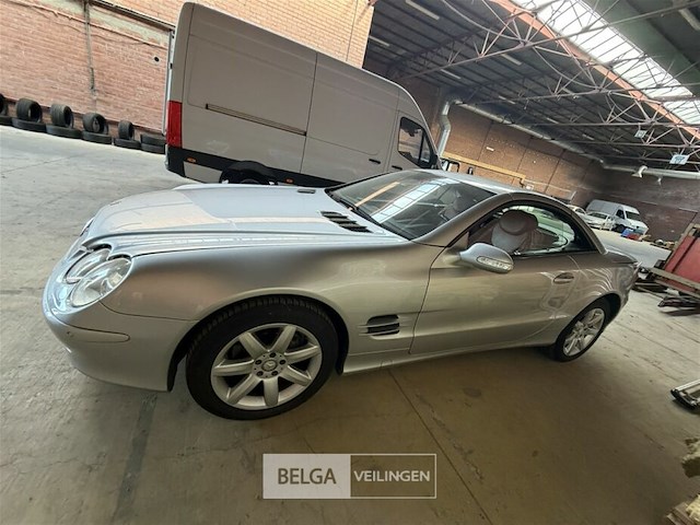 Personenwagen mercedes sl350 cabrio - afbeelding 12 van  30
