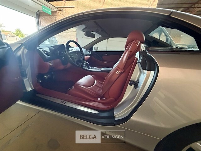 Personenwagen mercedes sl350 cabrio - afbeelding 26 van  30