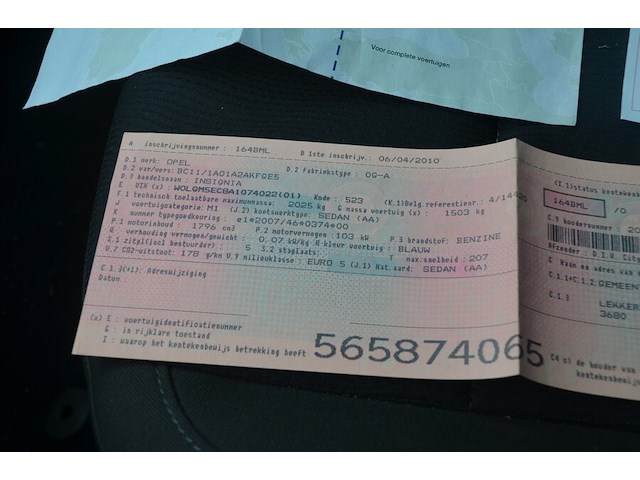 Personenwagen opel insignia , type og-a, variant bc11, versie 1a01a2akfge5, chassisnummer wolgm5ec8a1074022 , bouwjaar 06-04-2010 (sleutel, alle boorddocumenten) start niet, batterij leeg - afbeelding 6 van  30