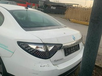 Personenwagen renault sedan - afbeelding 5 van  21