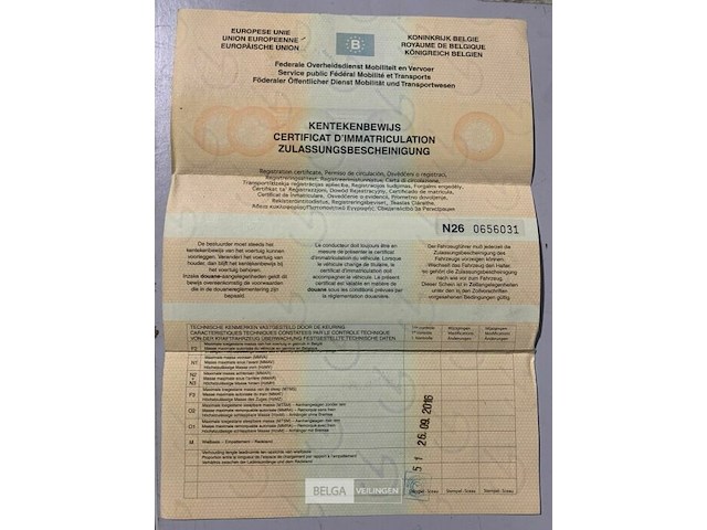 Personenwagen renault sedan - afbeelding 17 van  21