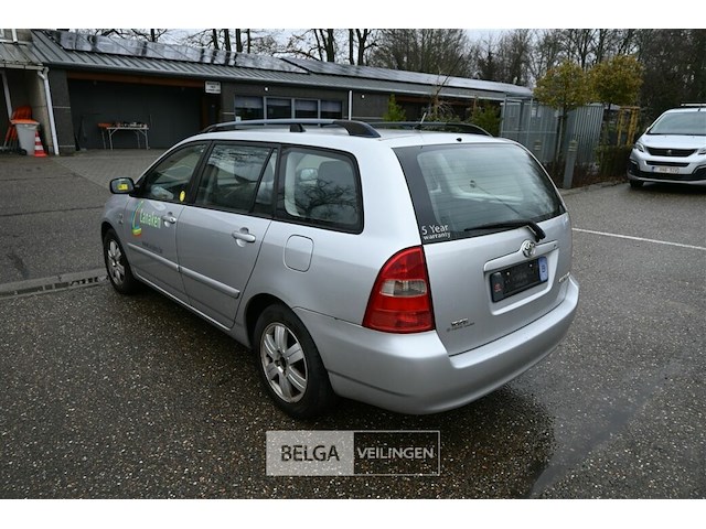 Personenwagen toyota corolla - afbeelding 5 van  17