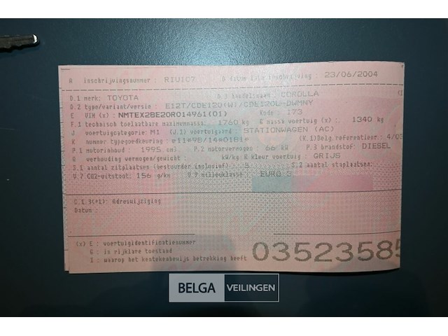 Personenwagen toyota corolla - afbeelding 15 van  17