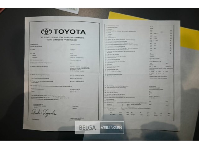 Personenwagen toyota corolla - afbeelding 16 van  17