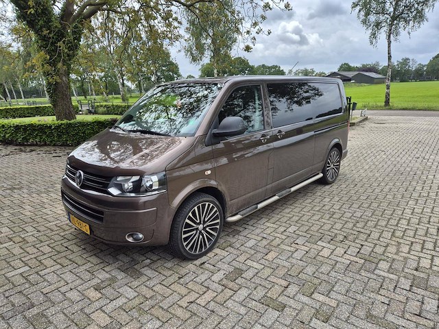 Personenwagen volkswagen transporter diesel 180pk 2015 - afbeelding 1 van  1
