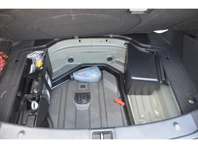 Personenwagn mercedes coupe c220 cdi, chassisnummer wdd2043021g151210, bouwjaar 27-05-2013 (1 sleutel, geen boorddocumenten) - afbeelding 3 van  38