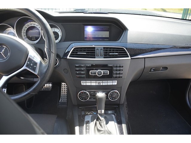 Personenwagn mercedes coupe c220 cdi, chassisnummer wdd2043021g151210, bouwjaar 27-05-2013 (1 sleutel, geen boorddocumenten) - afbeelding 8 van  38