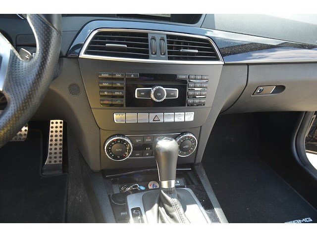 Personenwagn mercedes coupe c220 cdi, chassisnummer wdd2043021g151210, bouwjaar 27-05-2013 (1 sleutel, geen boorddocumenten) - afbeelding 13 van  38