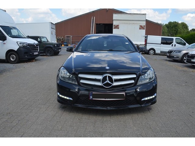 Personenwagn mercedes coupe c220 cdi, chassisnummer wdd2043021g151210, bouwjaar 27-05-2013 (1 sleutel, geen boorddocumenten) - afbeelding 16 van  38