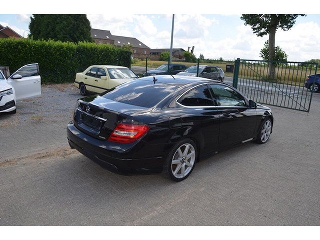Personenwagn mercedes coupe c220 cdi, chassisnummer wdd2043021g151210, bouwjaar 27-05-2013 (1 sleutel, geen boorddocumenten) - afbeelding 30 van  38