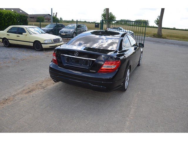 Personenwagn mercedes coupe c220 cdi, chassisnummer wdd2043021g151210, bouwjaar 27-05-2013 (1 sleutel, geen boorddocumenten) - afbeelding 31 van  38