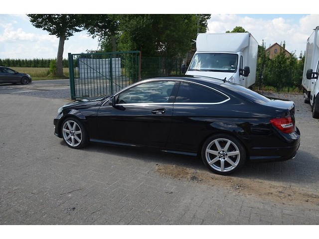Personenwagn mercedes coupe c220 cdi, chassisnummer wdd2043021g151210, bouwjaar 27-05-2013 (1 sleutel, geen boorddocumenten) - afbeelding 34 van  38