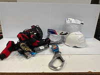 Persoonlijke beschermingsmiddelen - afbeelding 1 van  7