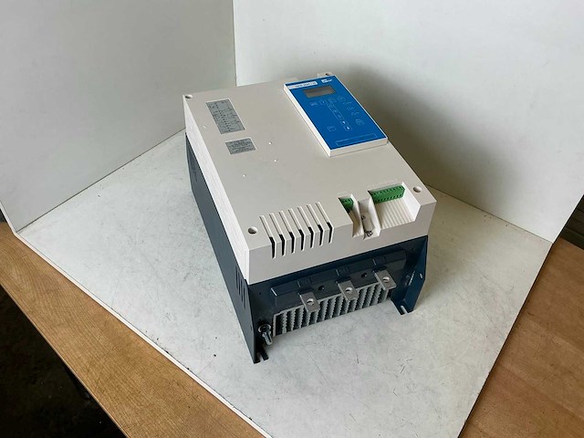 Peter electronic versistart i iii vs i iii 525-220 c1 frequentieregelaar - afbeelding 1 van  8