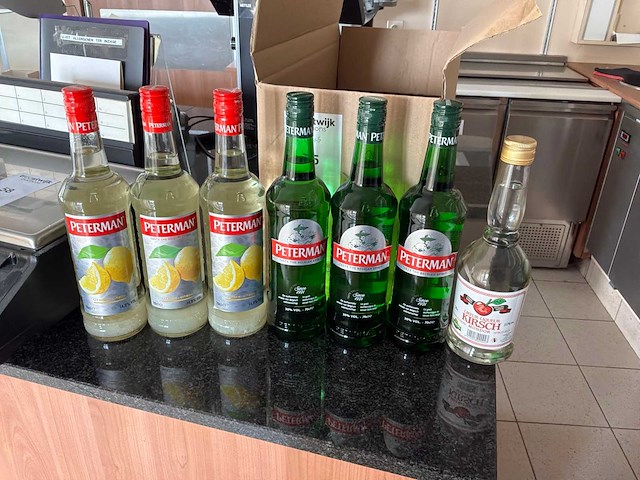Peterman flessen sterke dranken (7x) - afbeelding 1 van  1