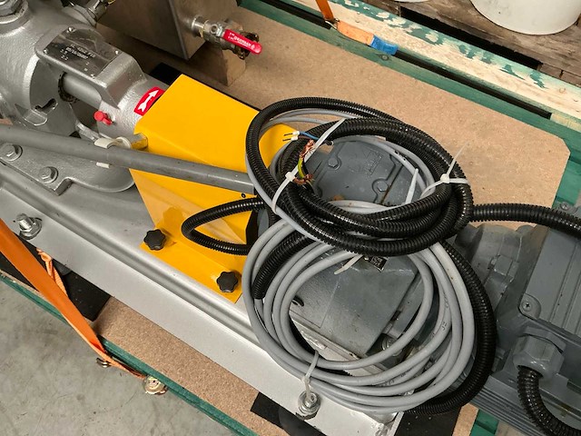 Petroland kl 4262 f1b opvoerpomp - afbeelding 6 van  10