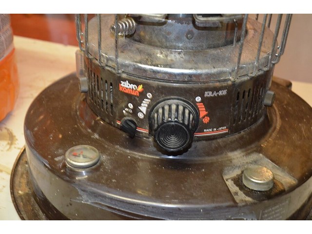 Petroleum kachel zibro kamin kra-105 met petroleum - afbeelding 4 van  7