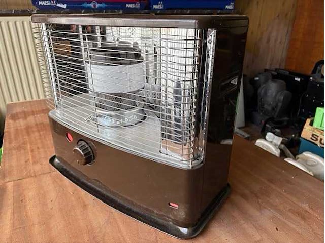 Petroleumkachel - afbeelding 2 van  5