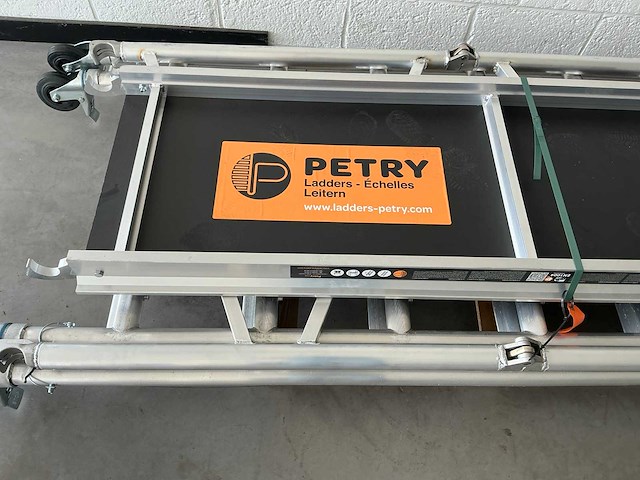 Petry steiger - afbeelding 4 van  6