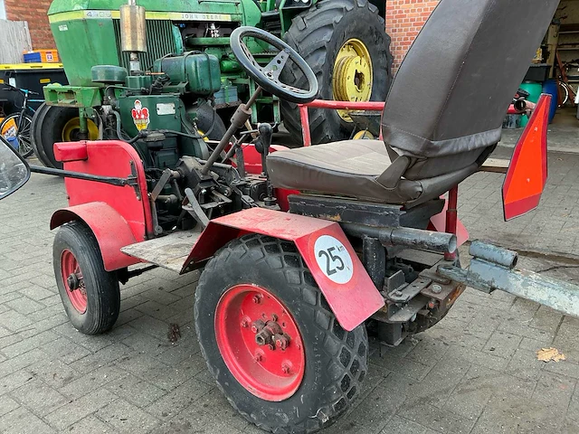 Petter - 1951 - 7pk - minitractor - afbeelding 7 van  11