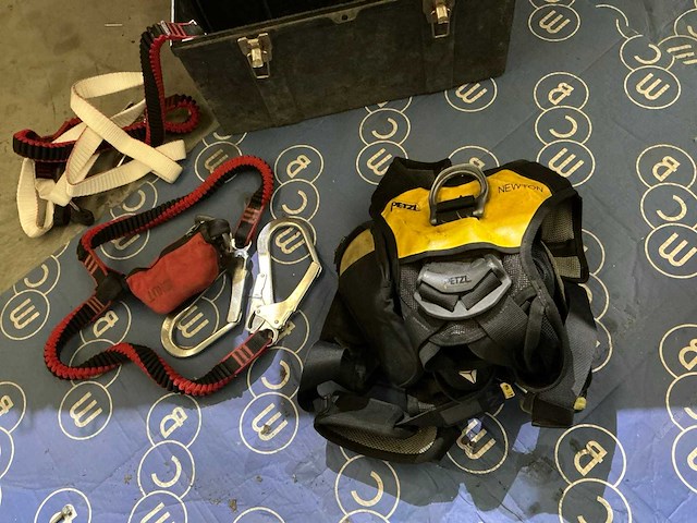 Petzl valbeveiliging - afbeelding 1 van  2