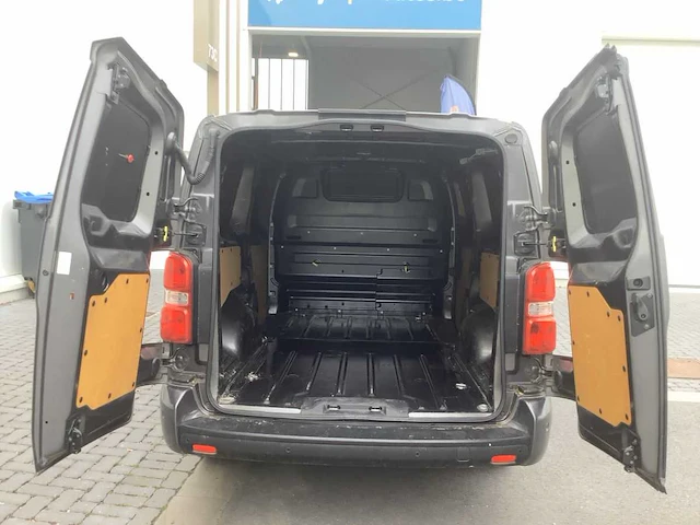 Peugeot - - expert 2.0 blue-hdi asphalt l3 - bedrijfswagen - afbeelding 2 van  33
