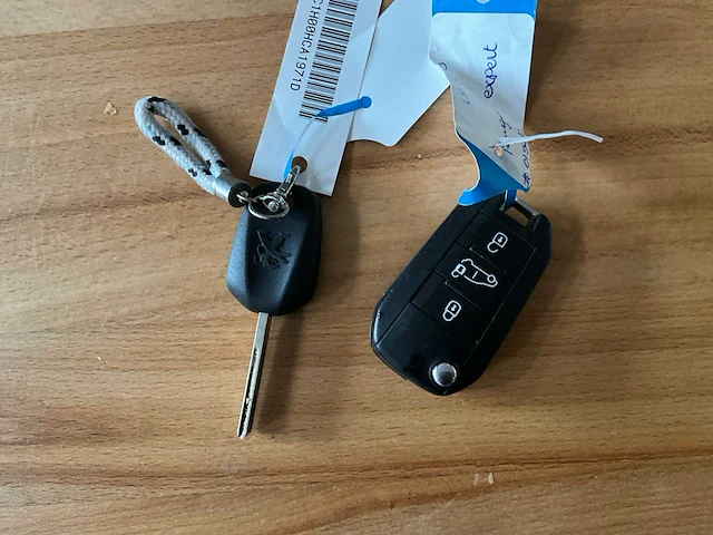 Peugeot - 2.0 blue-hdi asphalt l2 - expert - bedrijfswagen - afbeelding 33 van  39