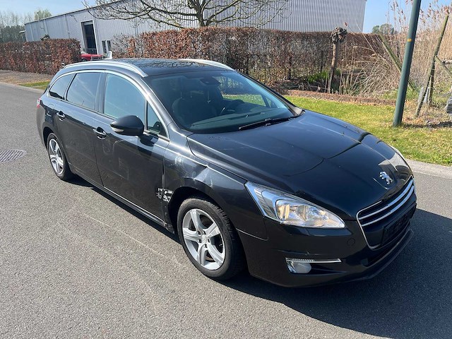 Peugeot - 200 - 508 - personenauto - afbeelding 13 van  17
