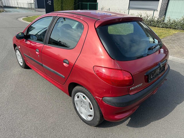 Peugeot - 2003 - 206 - personenauto - afbeelding 3 van  28