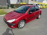 Peugeot - 2003 - 206 - personenauto - afbeelding 1 van  28