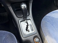 Peugeot - 2003 - 206 - personenauto - afbeelding 14 van  28