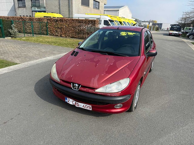 Peugeot - 2003 - 206 - personenauto - afbeelding 23 van  28